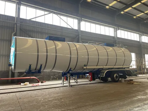 3 Axle 45000 Liters Oil Fuel Tank Trailer 3 Axle 45000 Liters Oil Fuel Tank Trailer